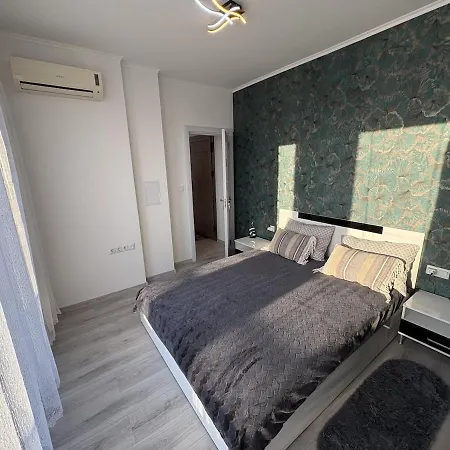 Lucky House Pomorie *