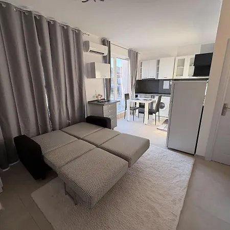 Apartament Lucky House Pomorie *